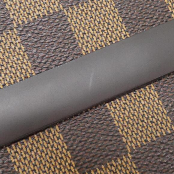 LOUIS VUITTON Brown Damier Shoulder Bag - Picture 4 of 8